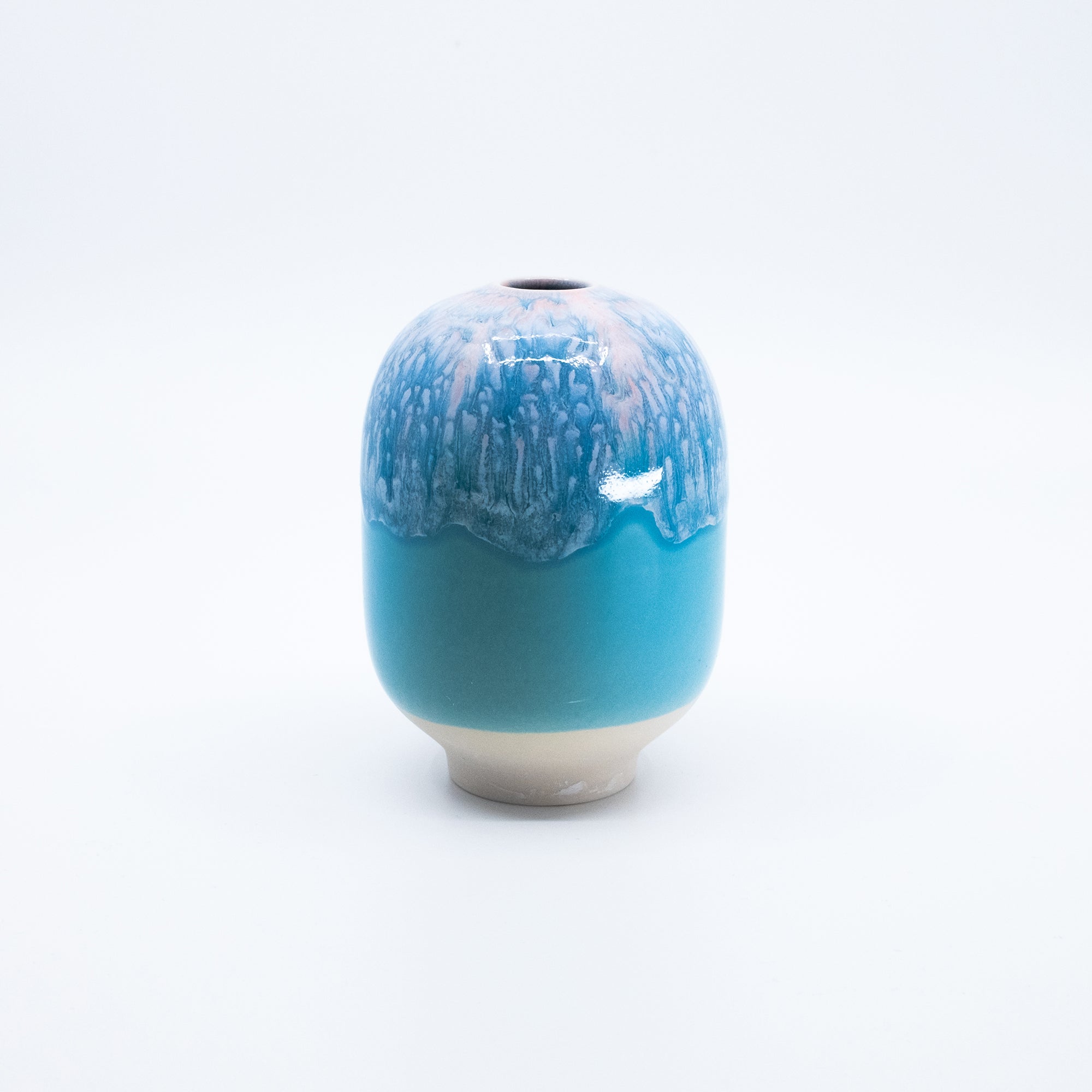Studio Arhoj Hana Vase – Plum – Small