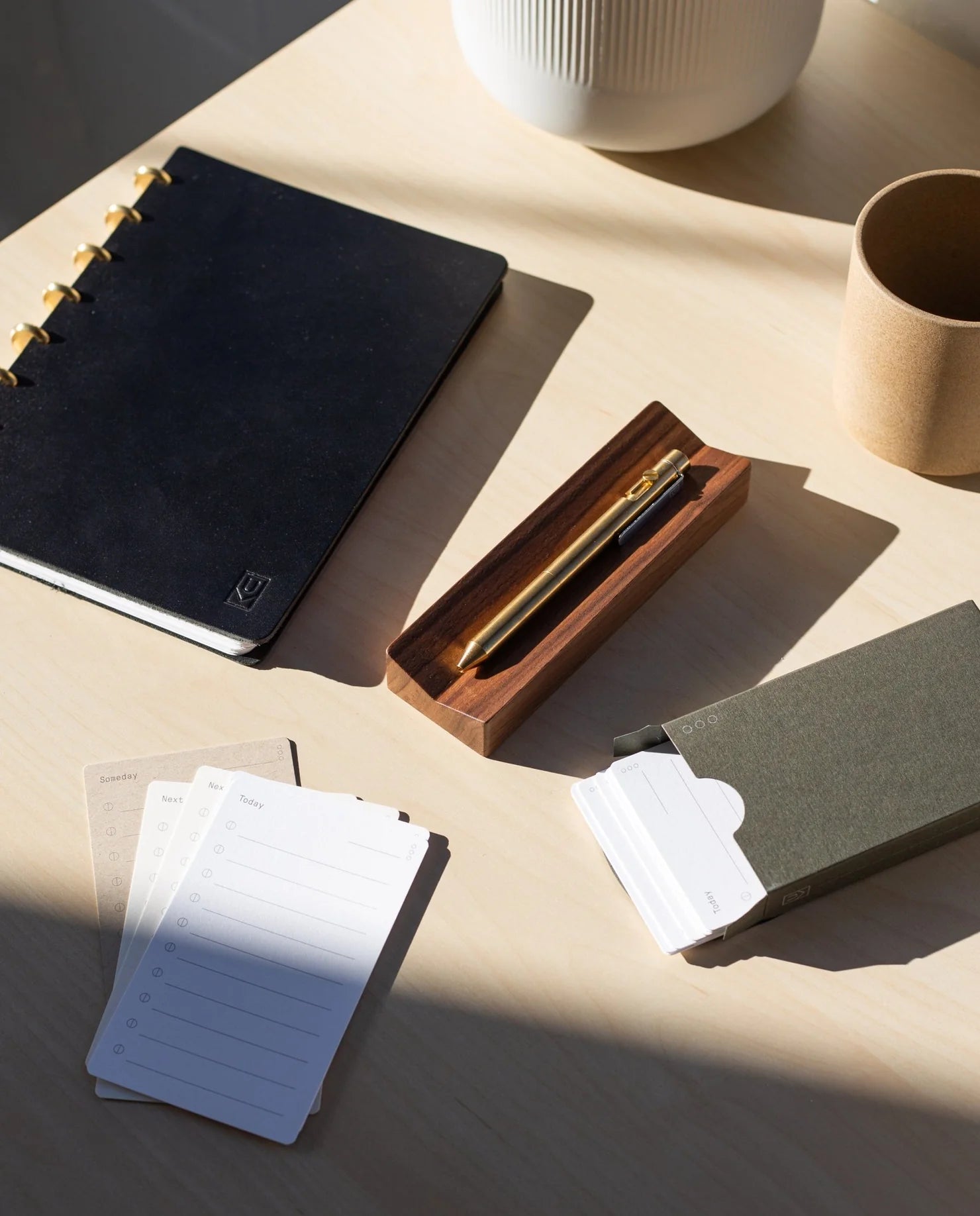 Analog Pen Tray