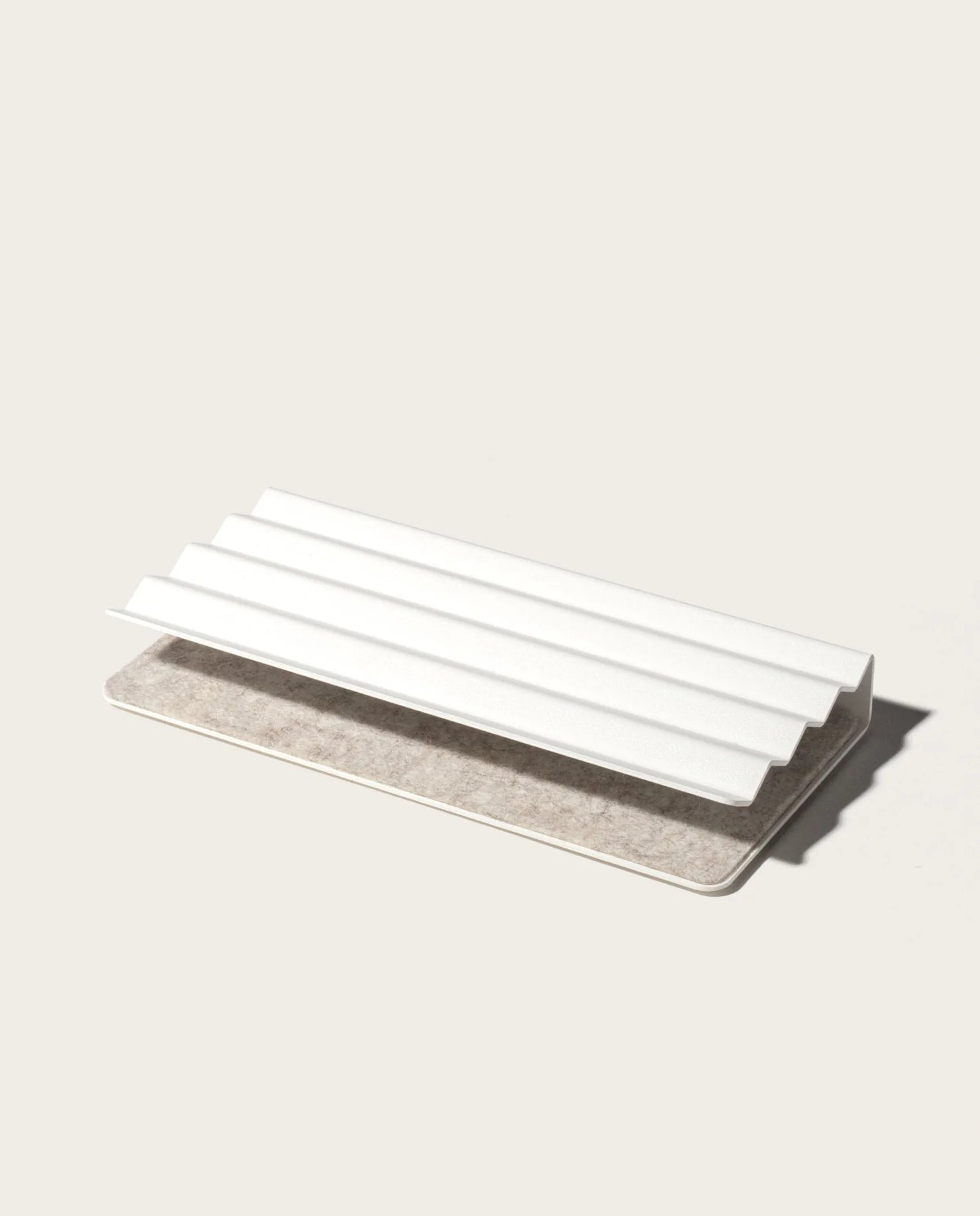 Gather Zigzag Tray