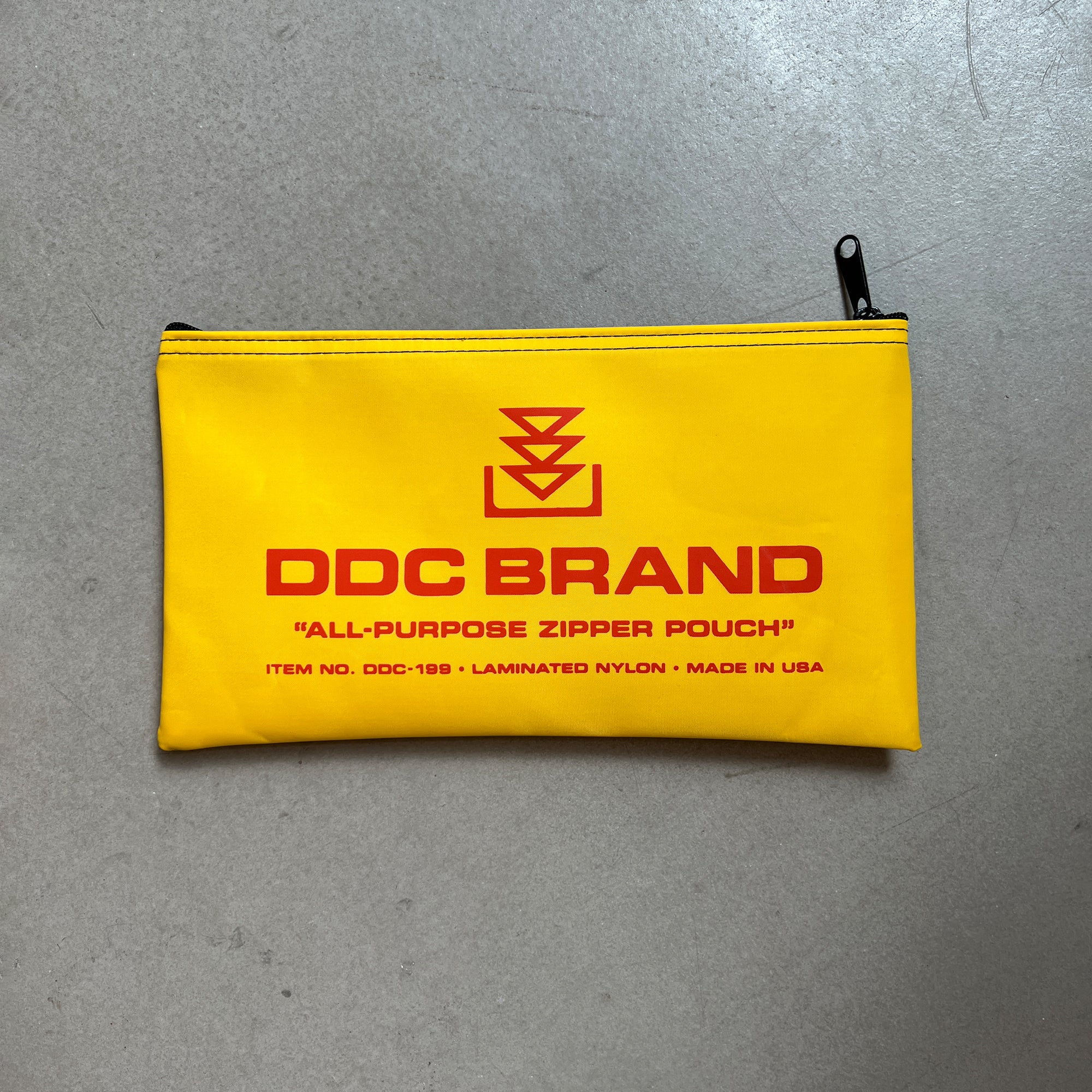 DDC-199 "Creepy Zipper Pouch"