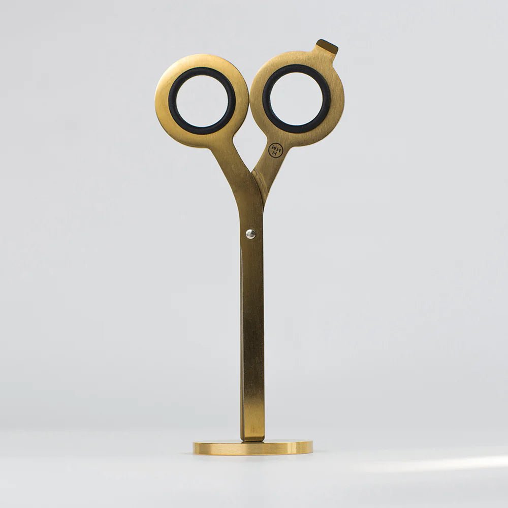 HMM Gold Scissors with base