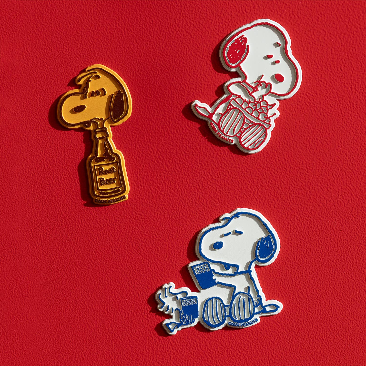 3P4 x Peanuts® - Snoopy Cherry Basket Magnet