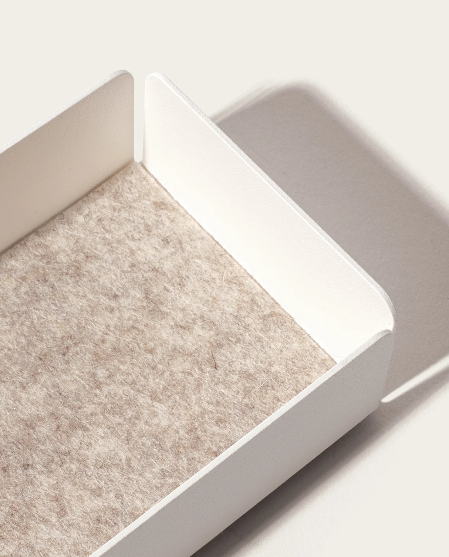Gather Medium Tray
