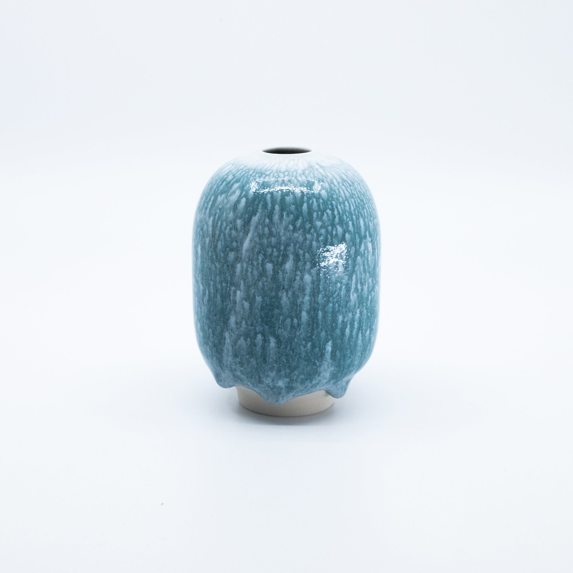 Studio Arhoj Hana Vase – Plum – Small